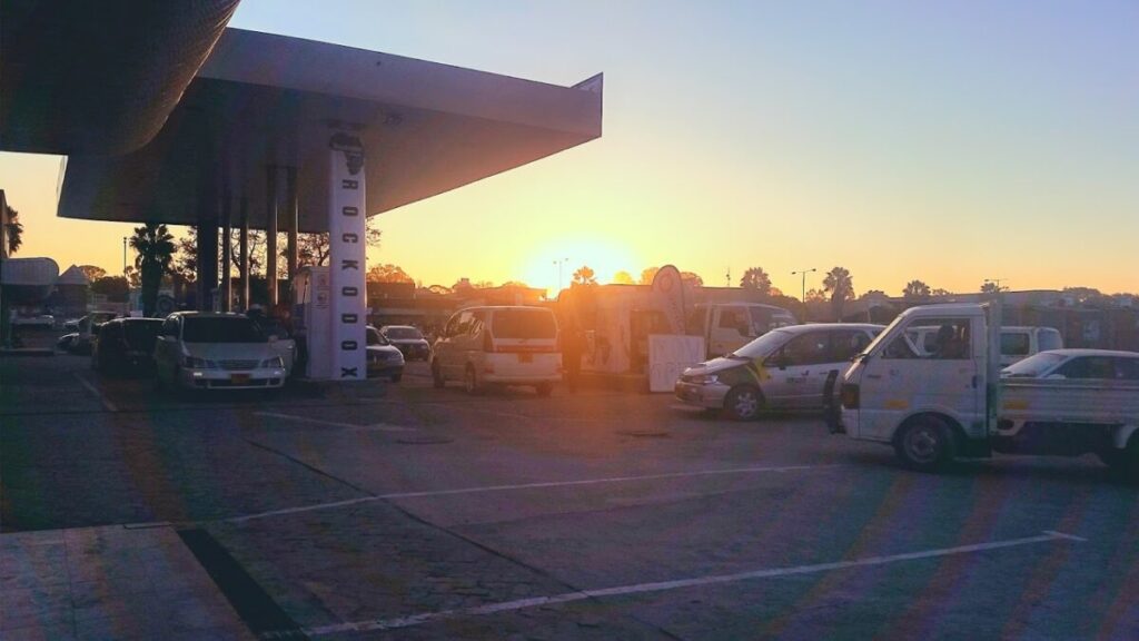 Robbers Raid Kwekwe Service Station, Get Away Half A Million US$