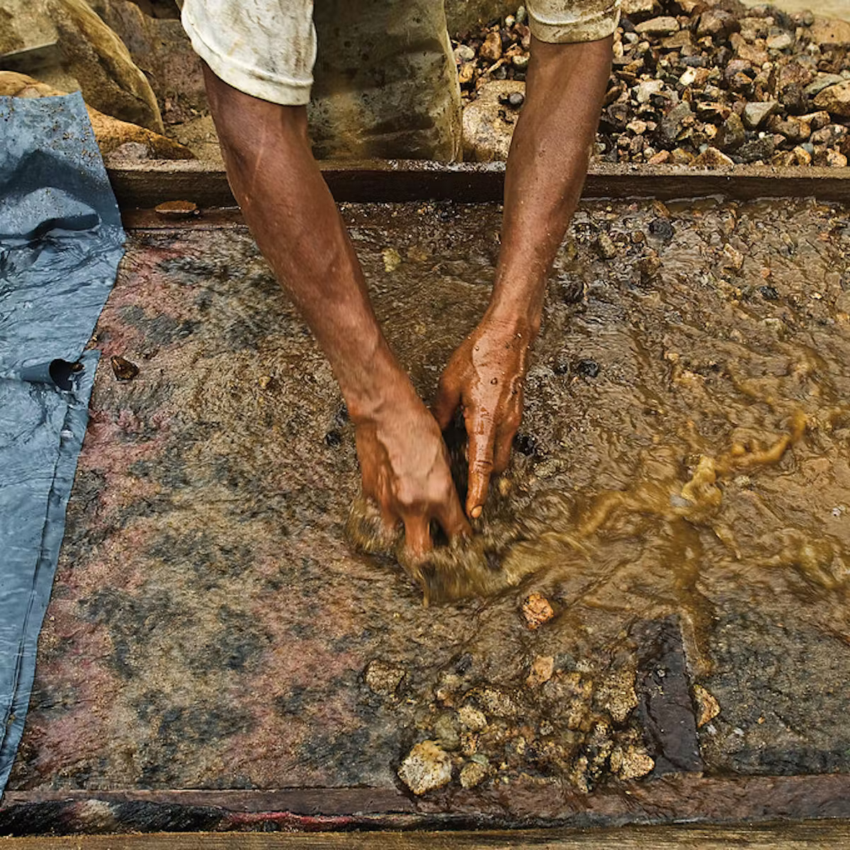 Small-scale gold miners push for more claims