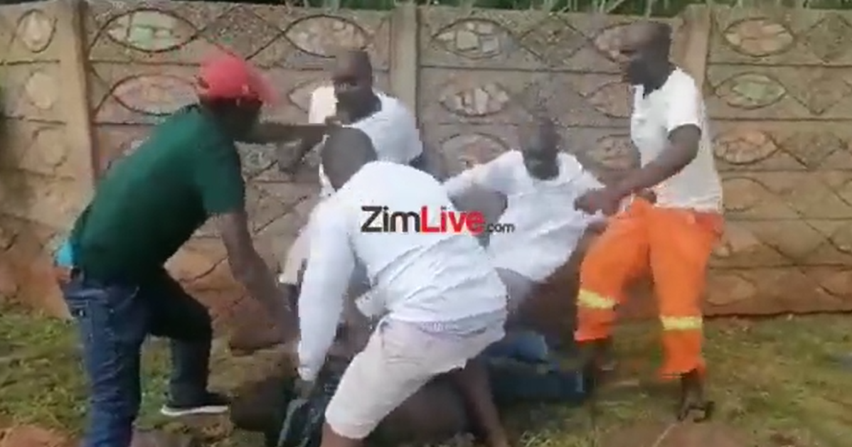 Mapostori Beats Up 2 Assassins After They Pointed A Gun At Madzibaba Moses