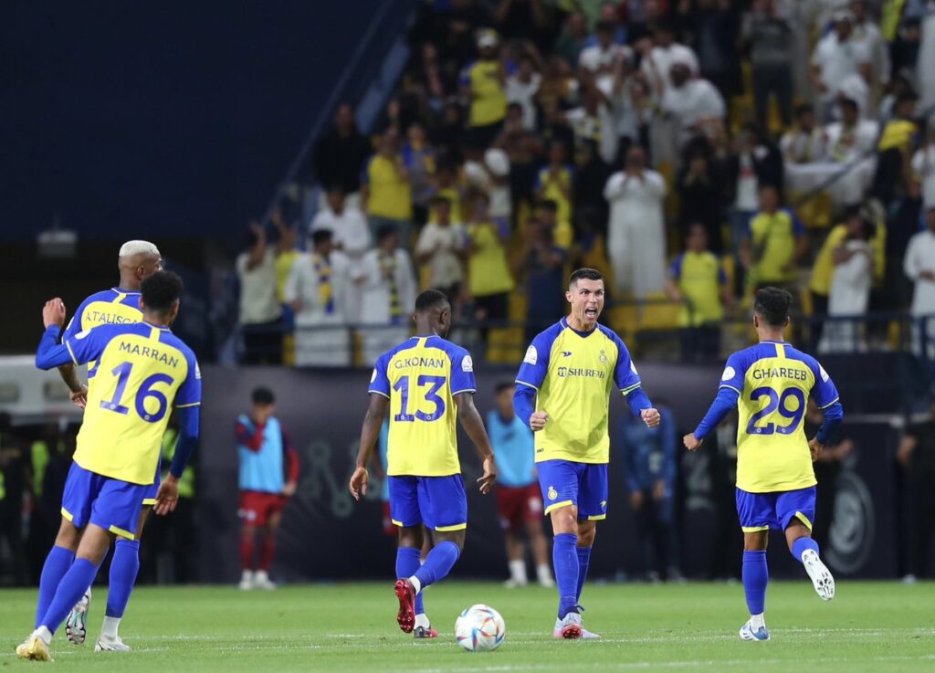 Ronaldo hands team mate winning penalty as gesture of respect