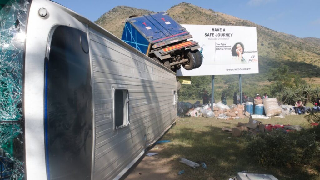 10 Injured In Another Zebra Kiss Accident!