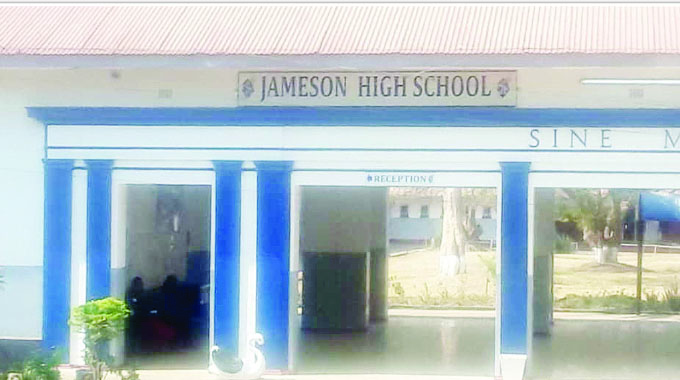 Students Rushed to Hospital After Inhaling Toxic Substances At Jameson High School In Kadoma