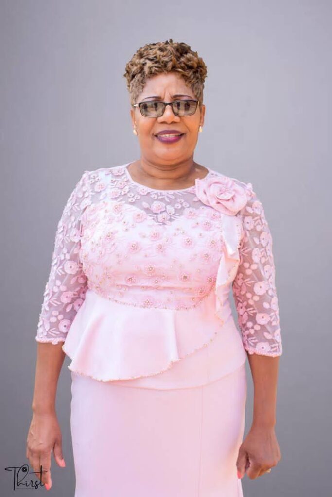 Trinity International Fellowship Ministry Apostle Ruramai Nhapata Sneaks In Mortuary And Massages Dead Body In Resurrection Scandal!