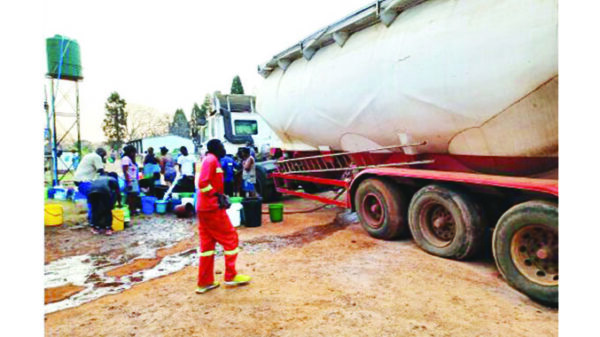 Sad As Harare Residents Go For More Than Two Weeks Without Water!