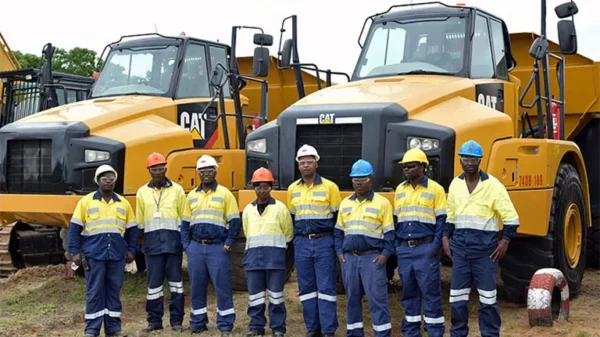 Employees at Murowa Diamonds mine bemoan the terrible working conditions!