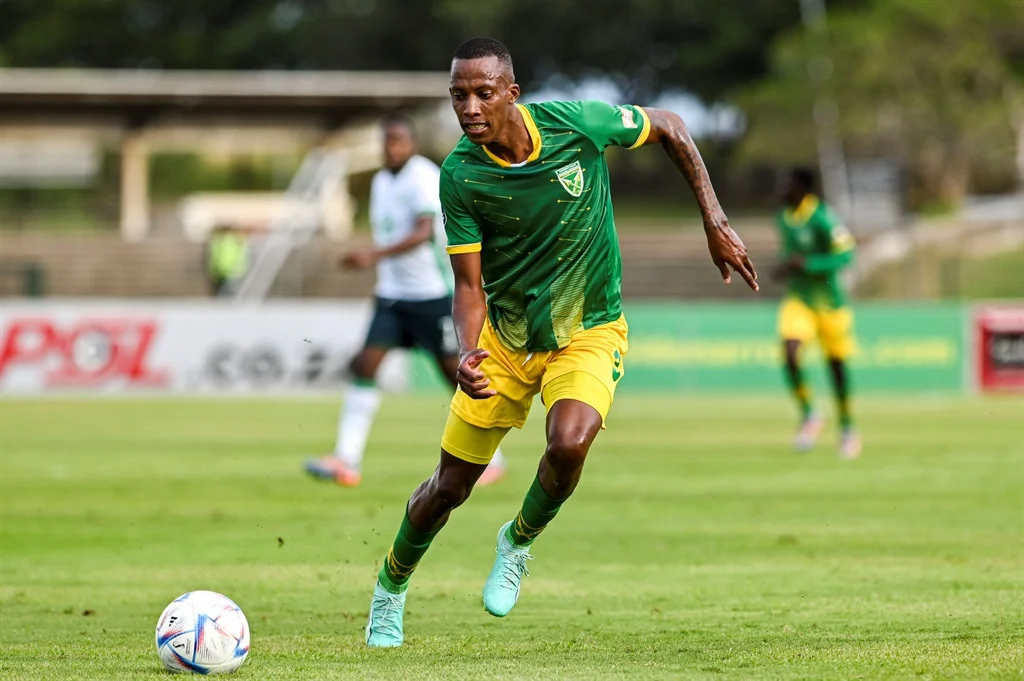 Sundowns at the Crossroads: The Divine Decision on Lunga's Future Unveils!