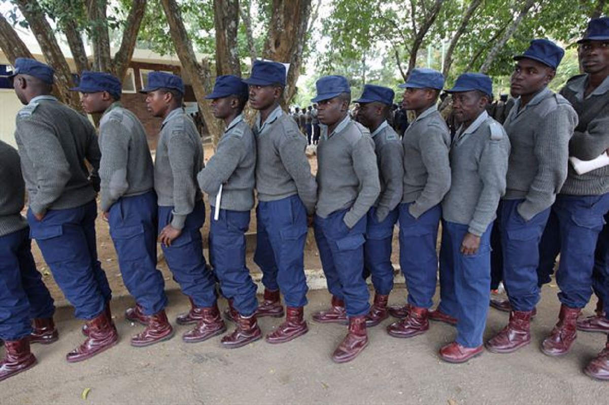 Junior Police Officers Make Uniform Protest at Independence Parade