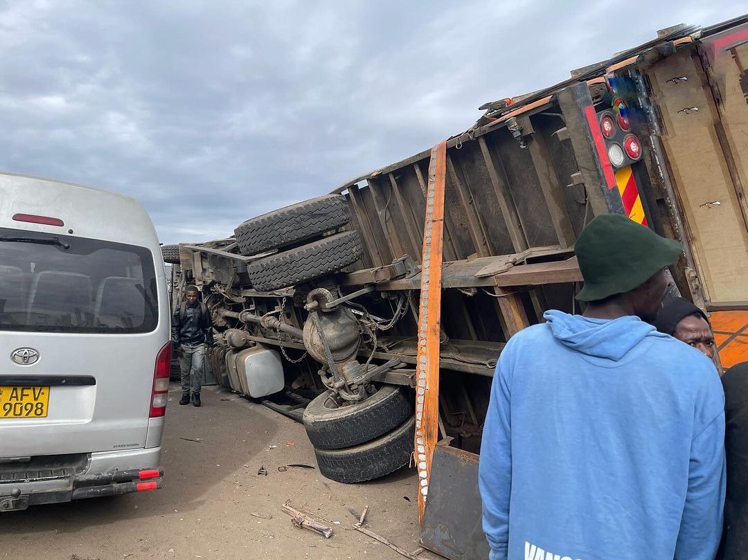 Chaos at Kelvin Corner Intersection As Multiple Vehicles Collide in Harrowing Accident