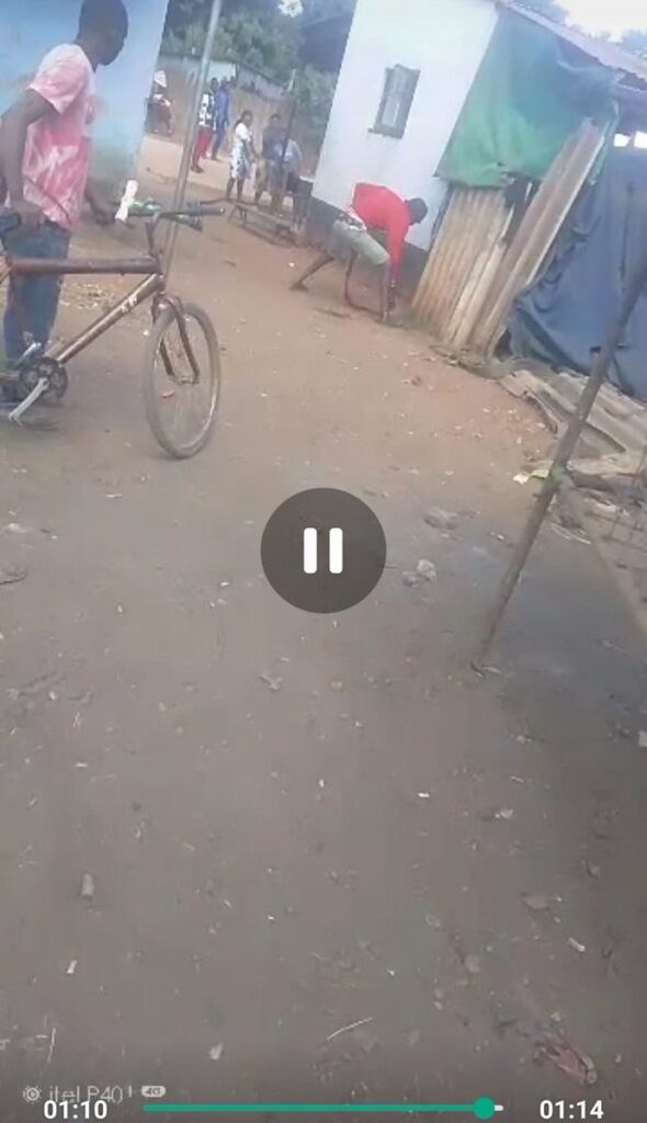 Horror In Chegutu As Man Slices Own Stomach