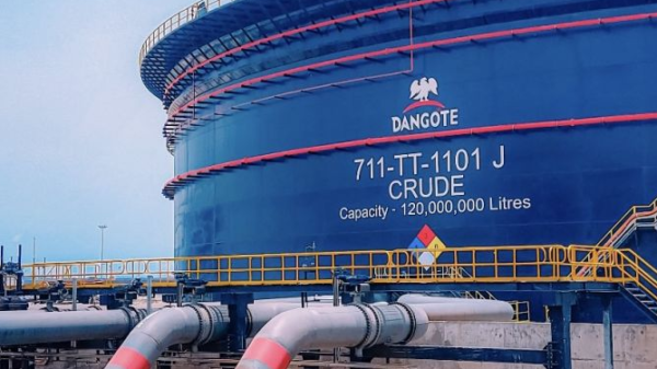 Nigeria finally sells oil to Dangote in Naira