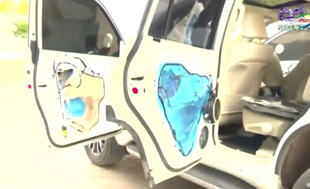 Zambian Police Arrest Two Chinese Nationals, Seize 29.9kg of Gold Smuggled from Zimbabwe