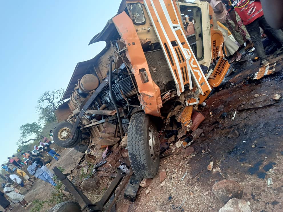 Masvingo road accident claims many lives