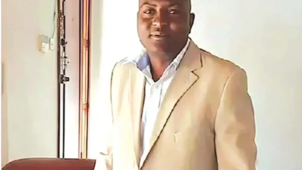 Fraudster 'Tadious Marufu' Dupes Paul Tungwarara of Property Worth US$75K