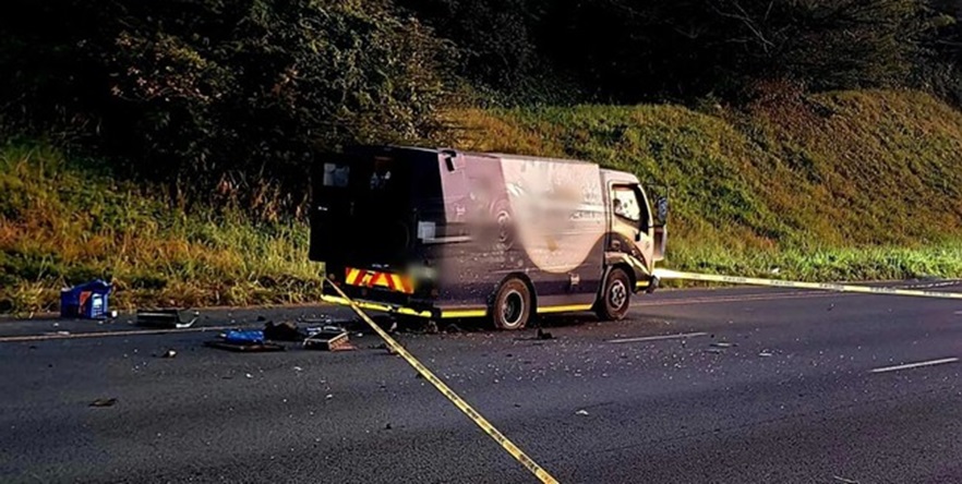 A cash-in-transit team lost US$20,000 to two hitchhikers they had picked up while travelling from Beitbridge to Mutare.