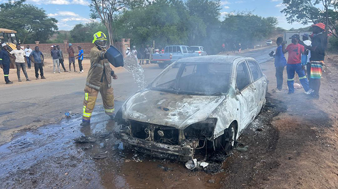 Sad As Gwanda Fire Brigade Uses Bucket to Battle Blaze