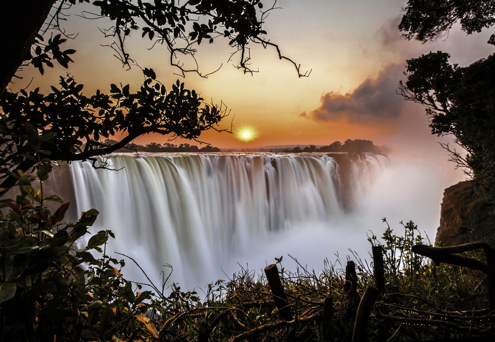 Why You Should Choose Victoria Falls as Your Next Vacation Destination